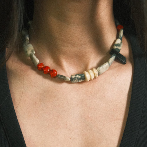 AMBAR Necklace