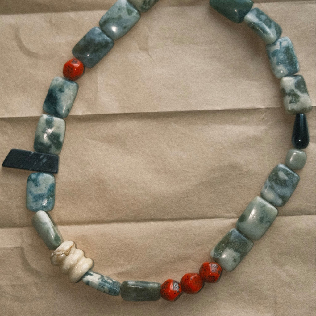 AMBAR Necklace