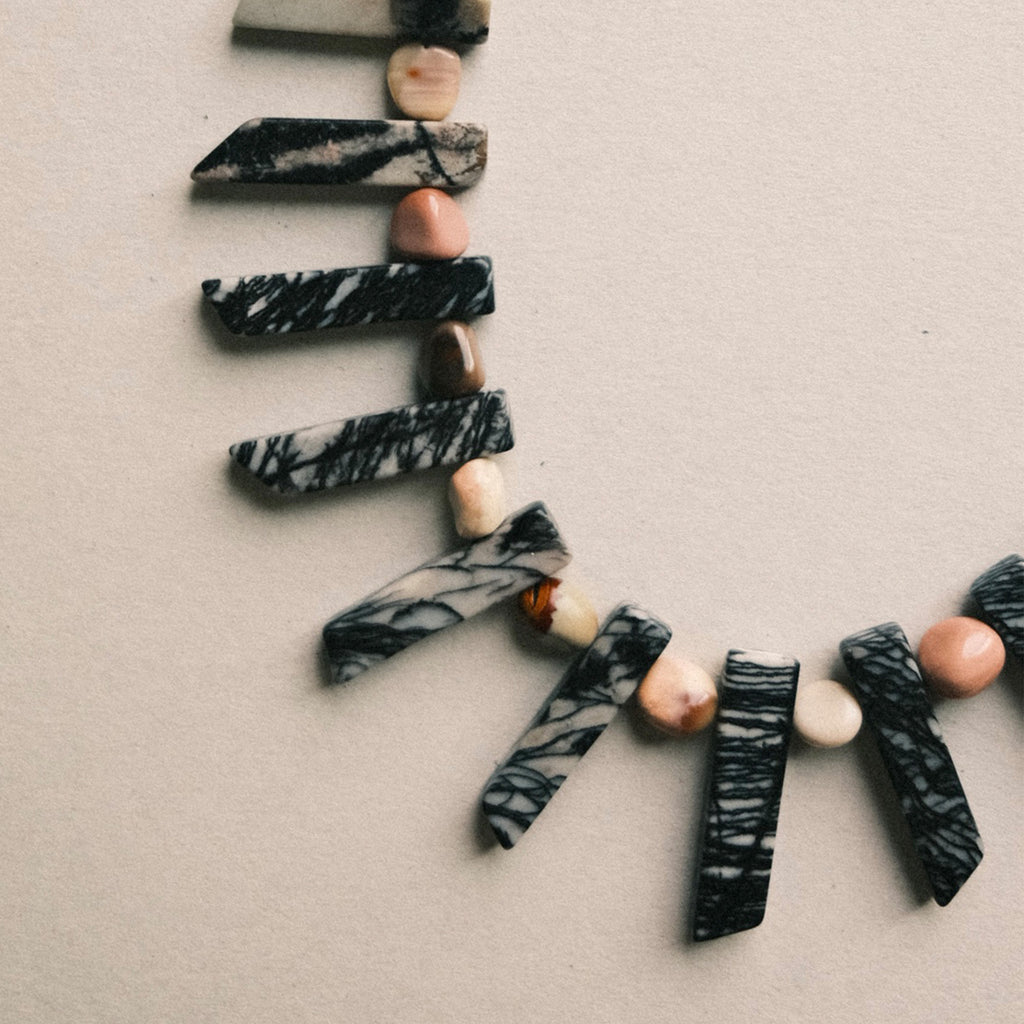 CRESTA NEcklace