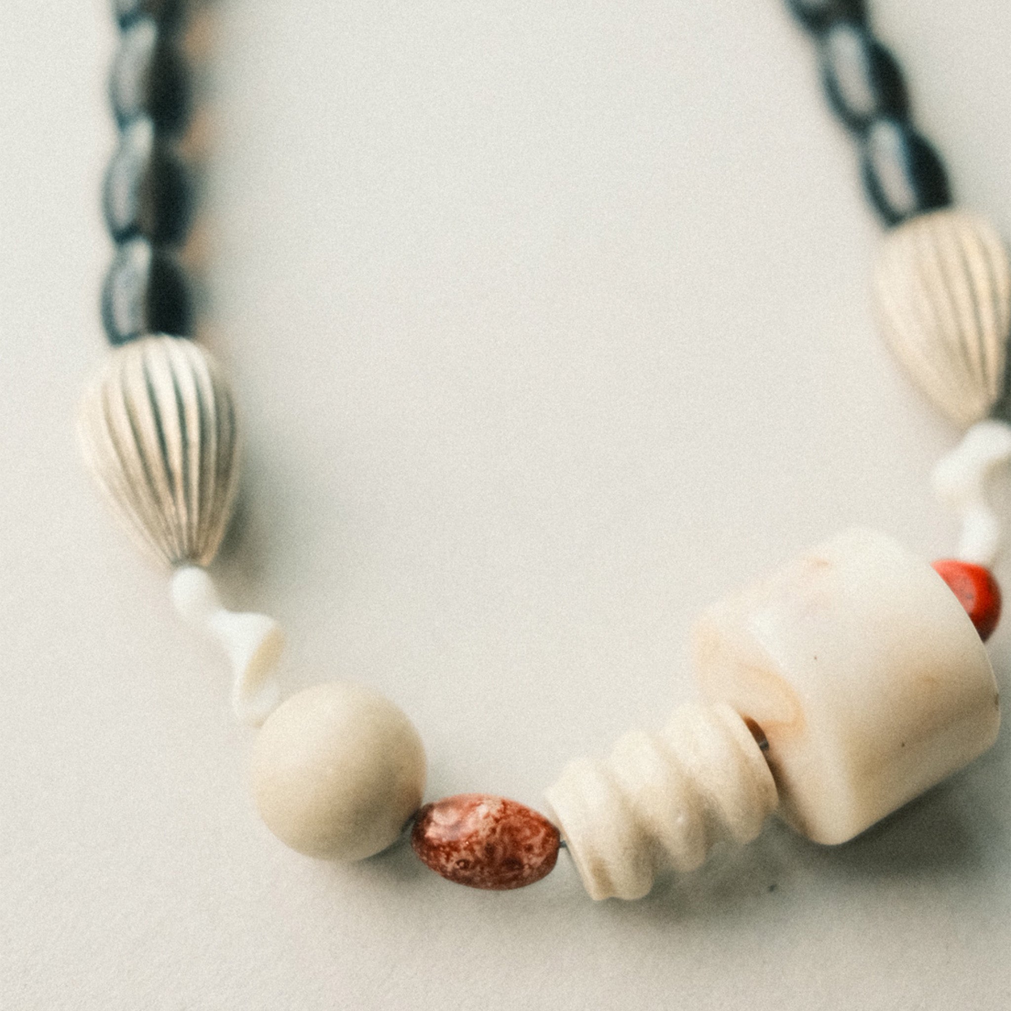 FAROL Necklace