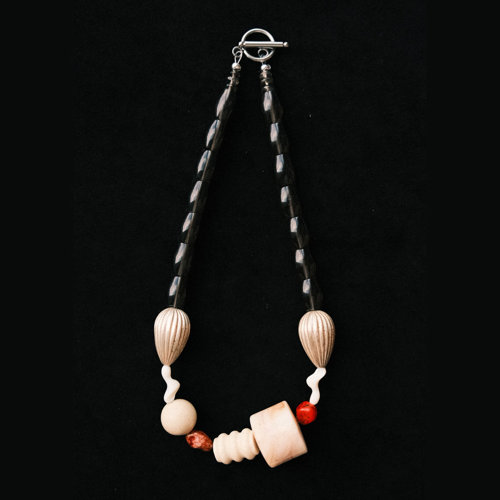 FAROL Necklace
