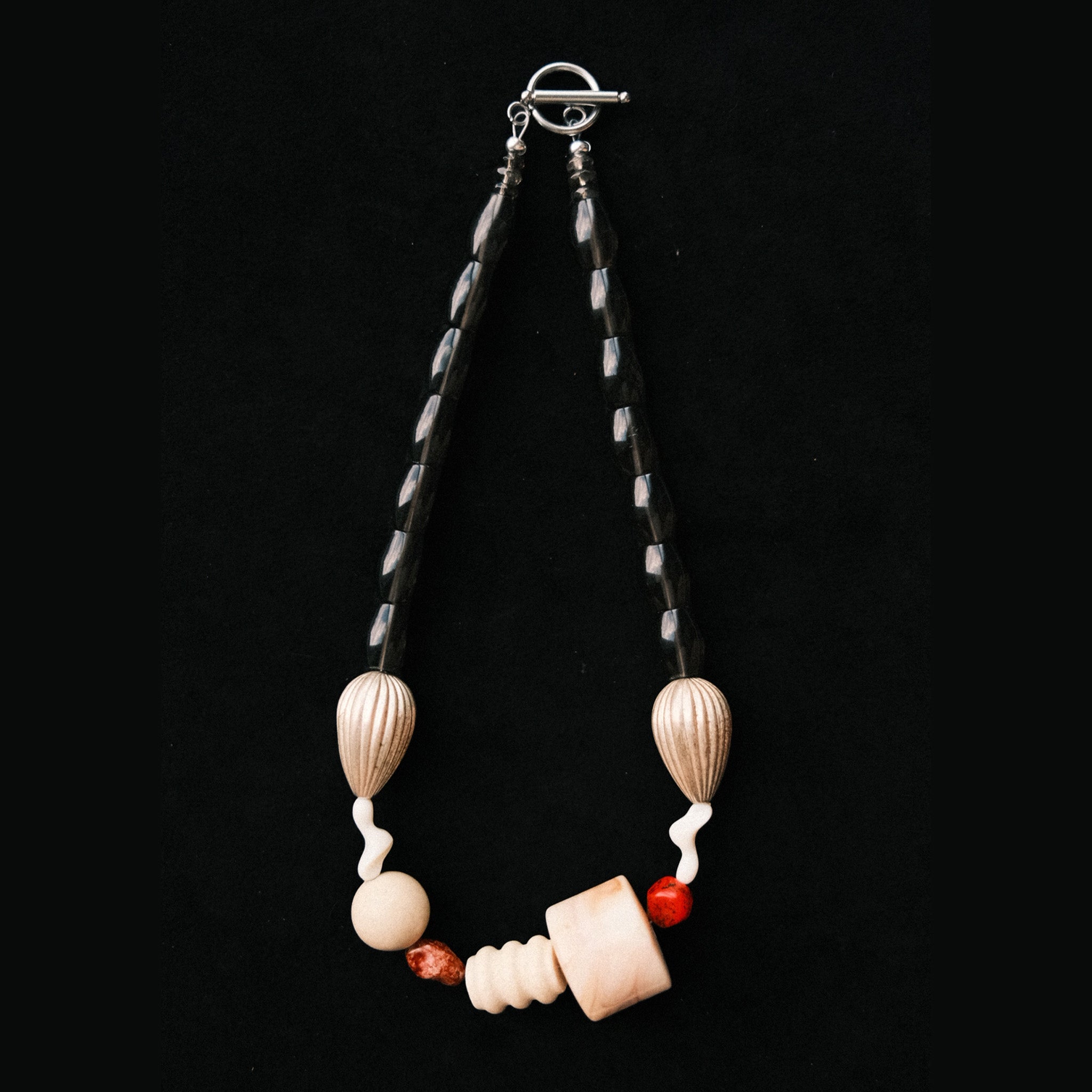 FAROL Necklace