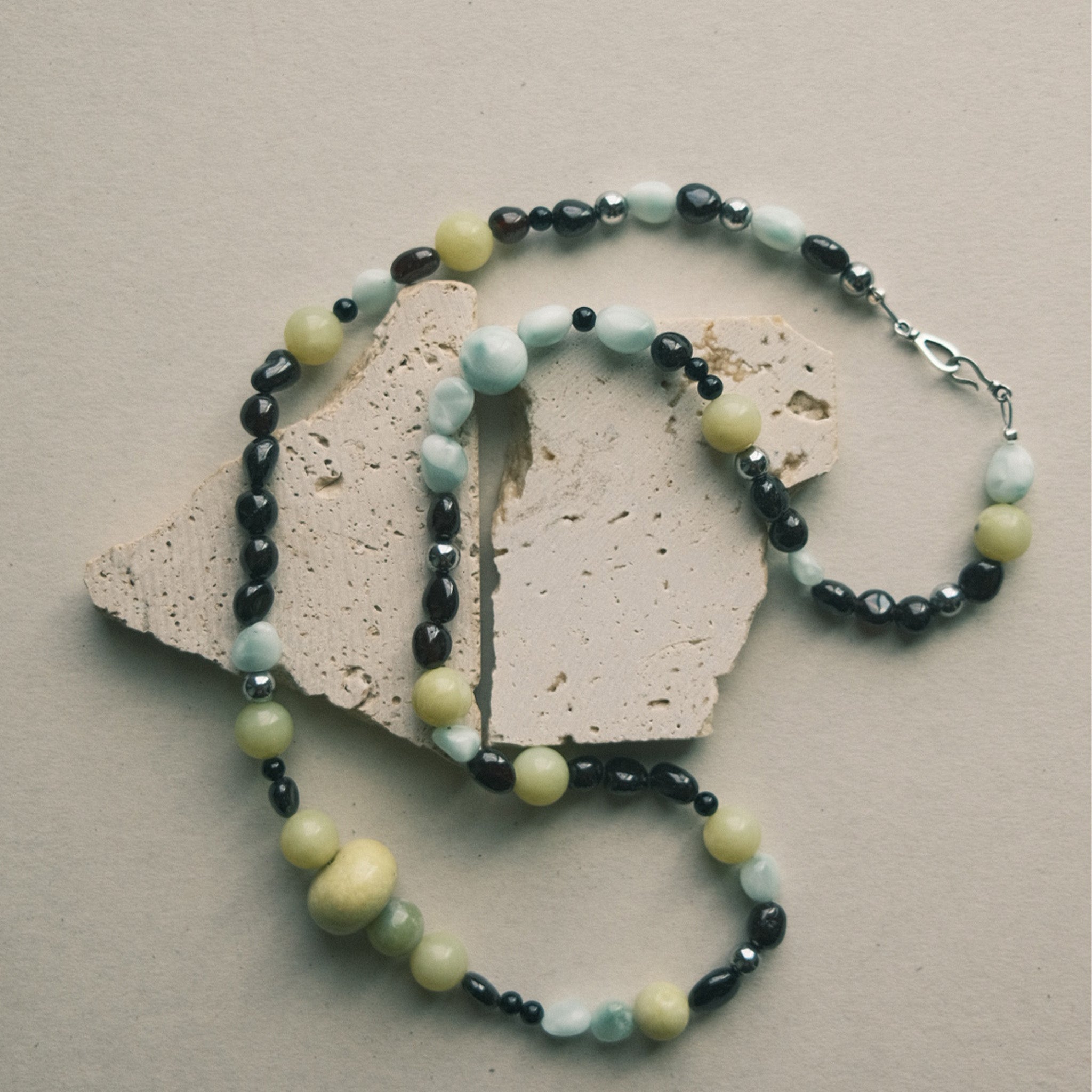 LÍMITE Necklace