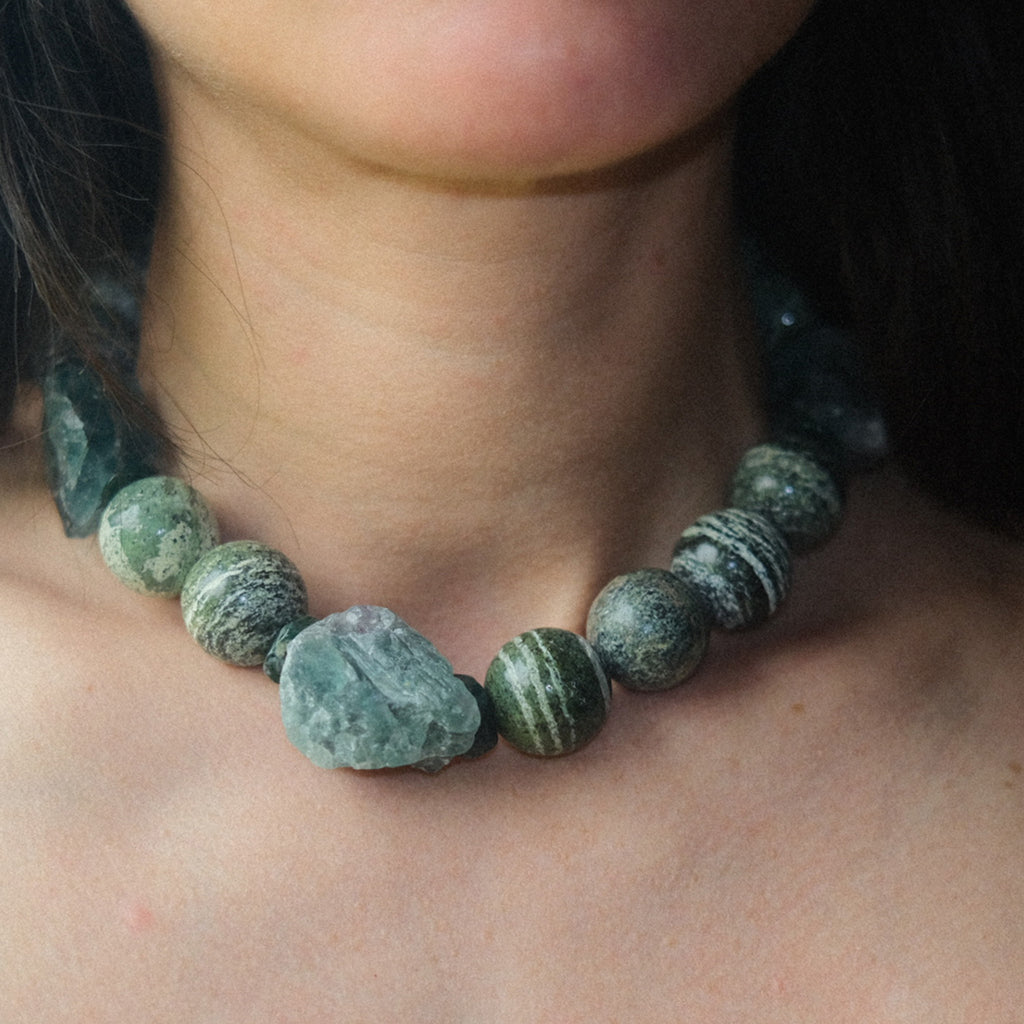 LIQUEN Necklace