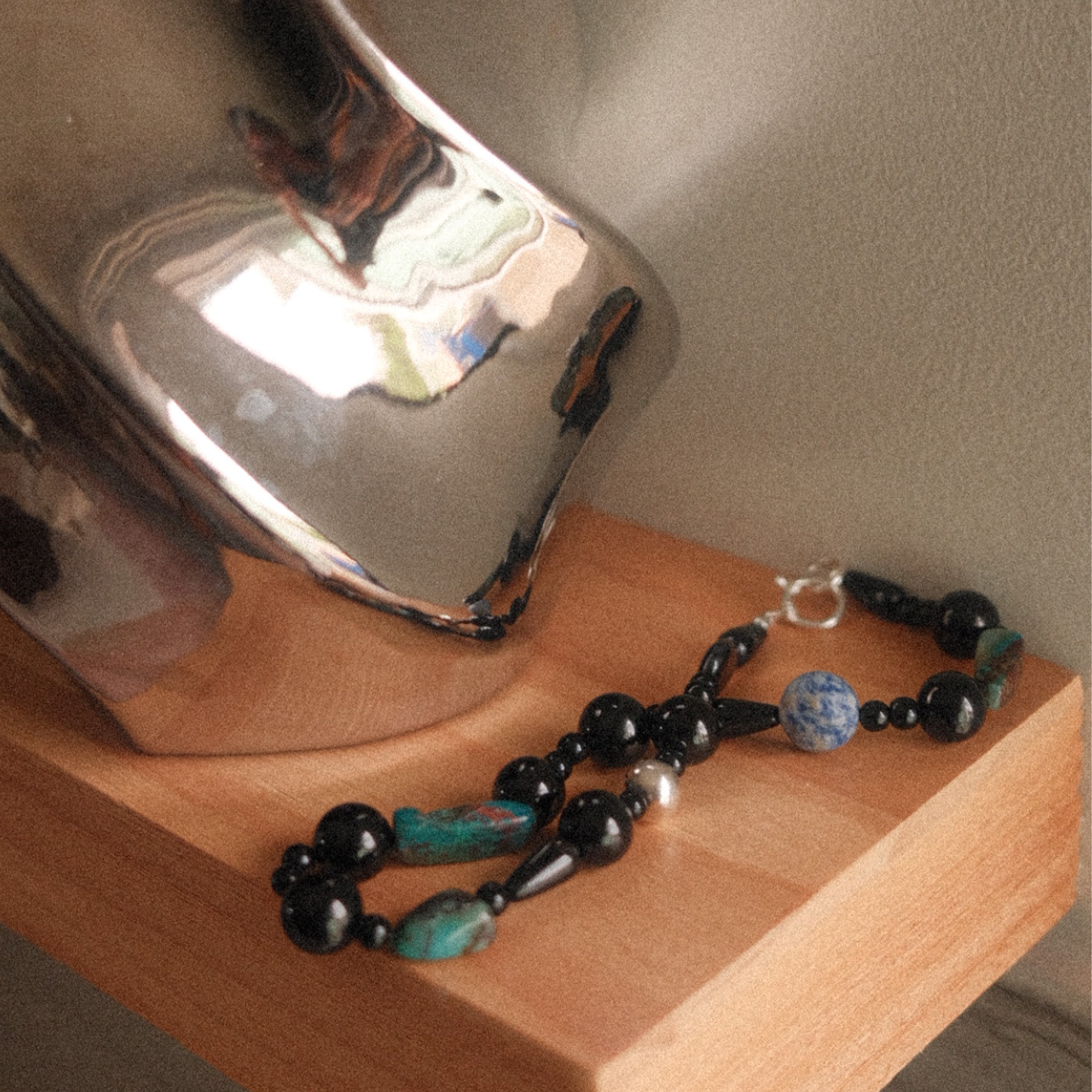 NOCHE Necklace