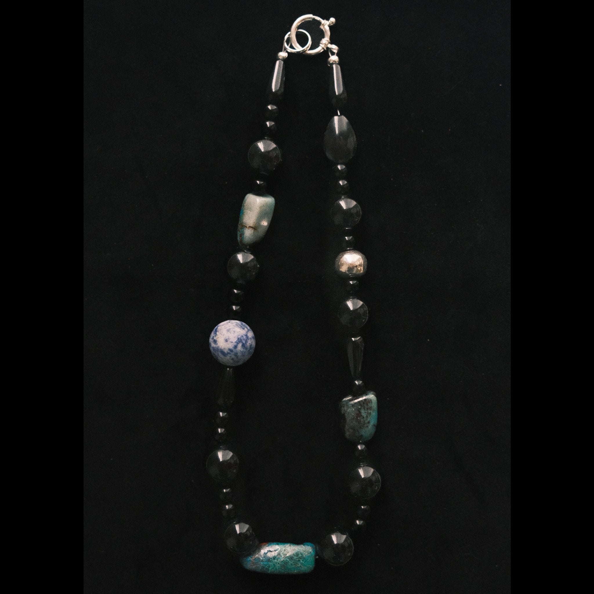 NOCHE Necklace