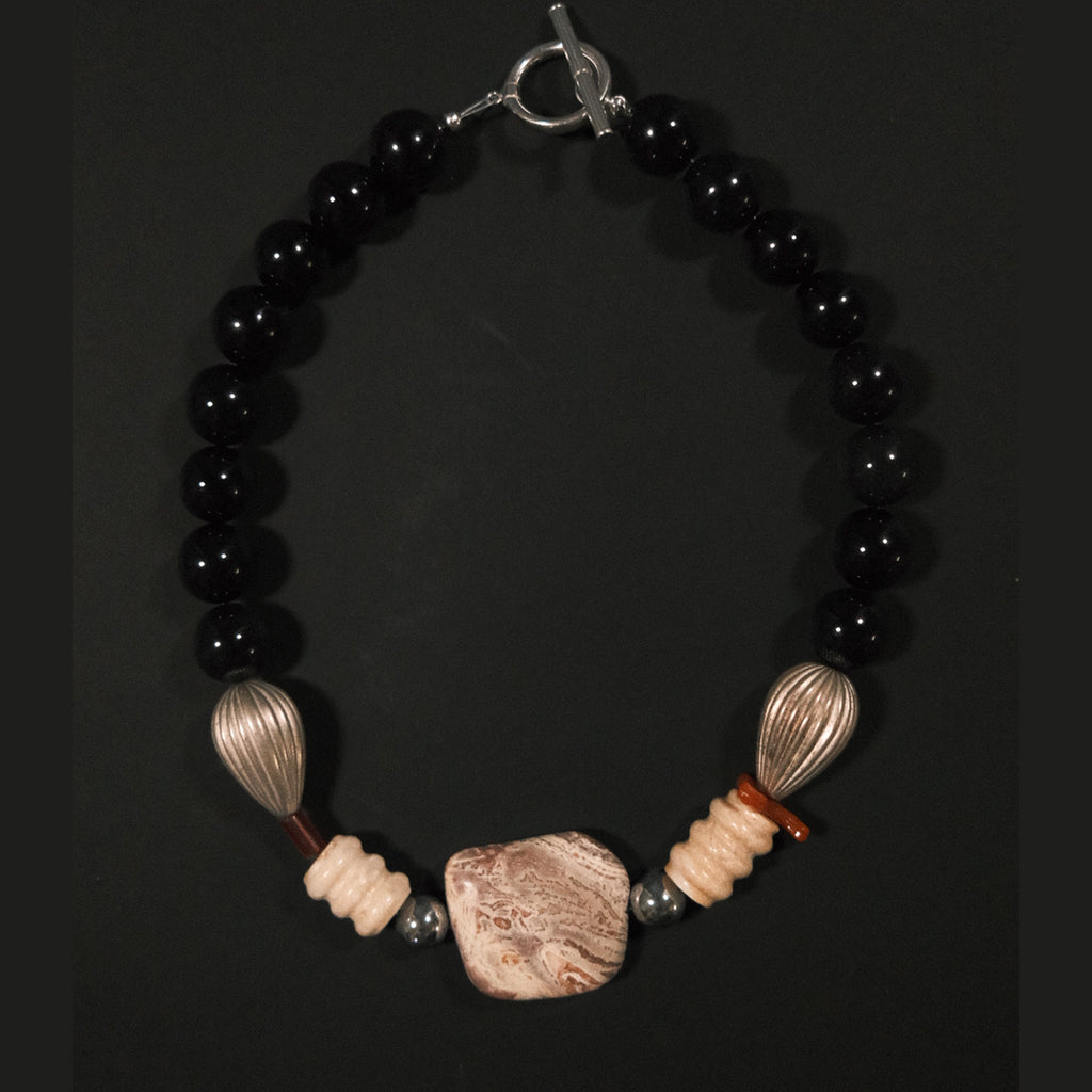 ONICE Necklace