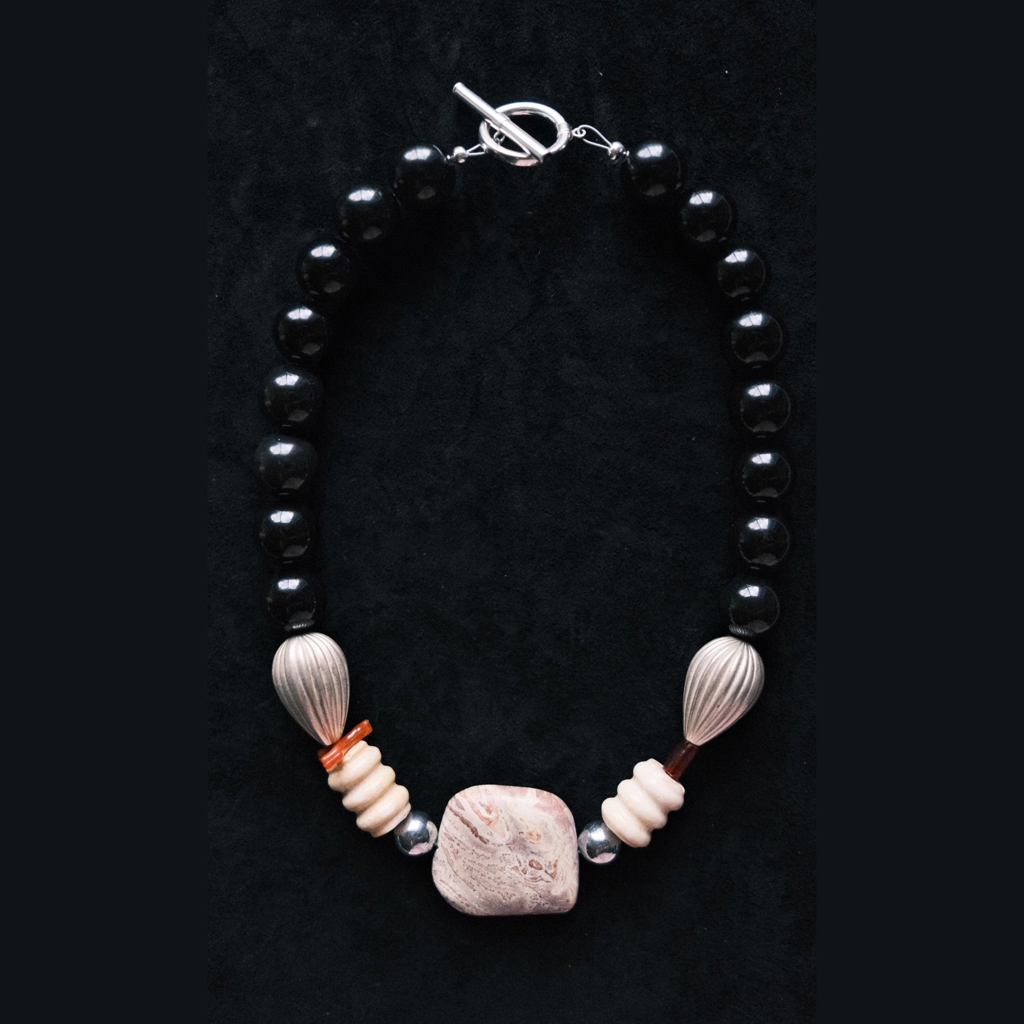 ONICE Necklace