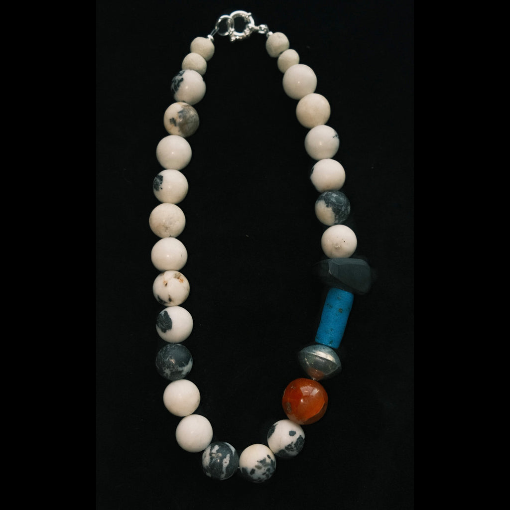 PULSO Necklace