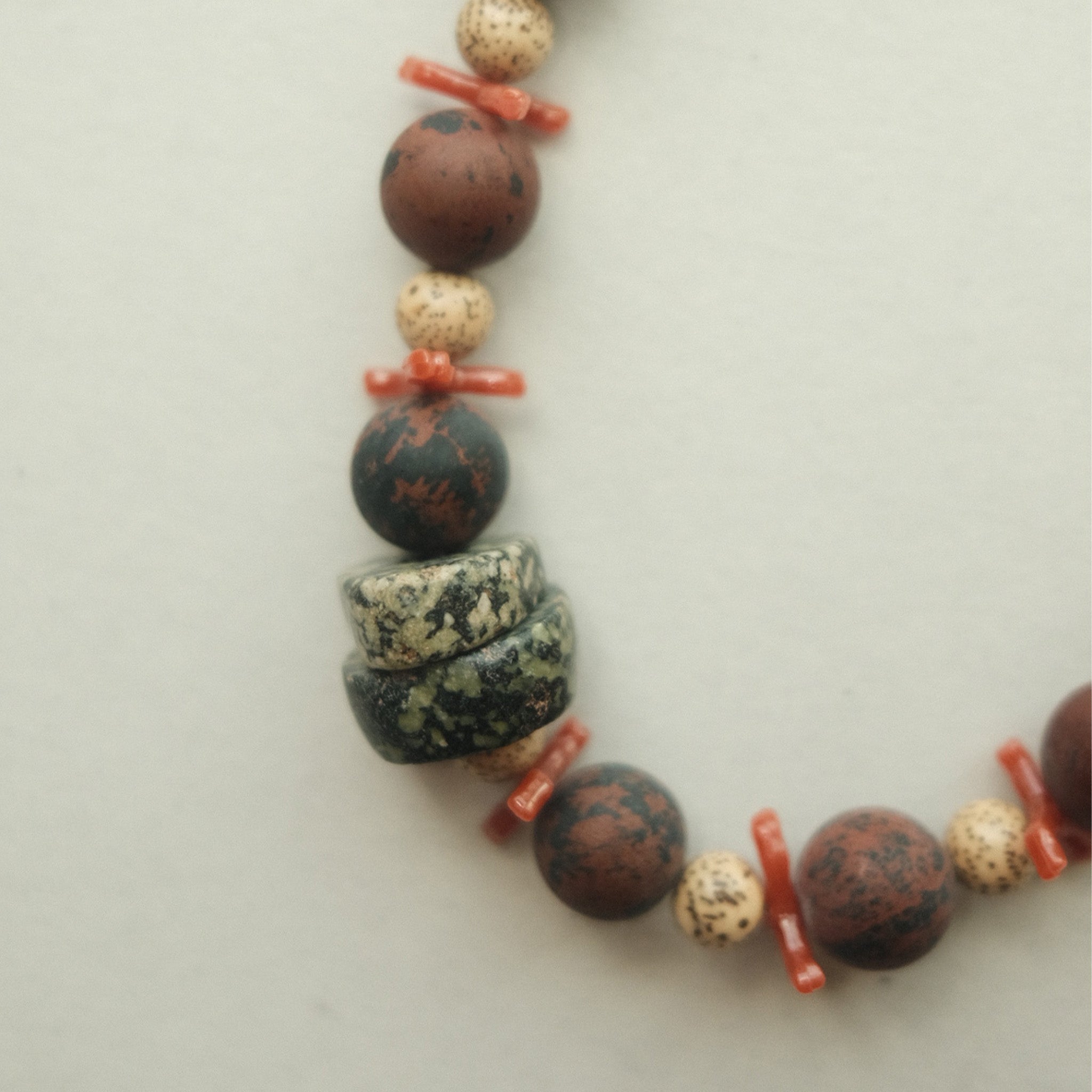 RUEGO Necklace